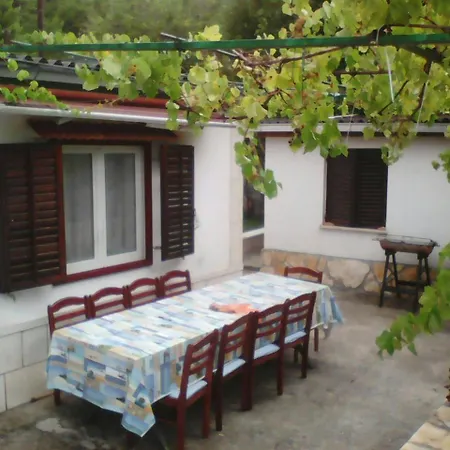 Dula House *